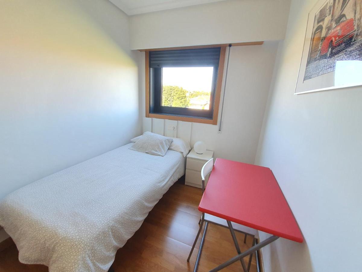 Apartmán Piso Rosalia De Castro Allariz Exteriér fotografie