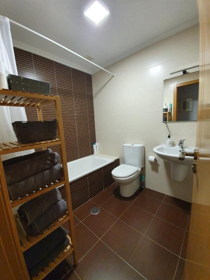 Apartmán Piso Rosalia De Castro Allariz Exteriér fotografie